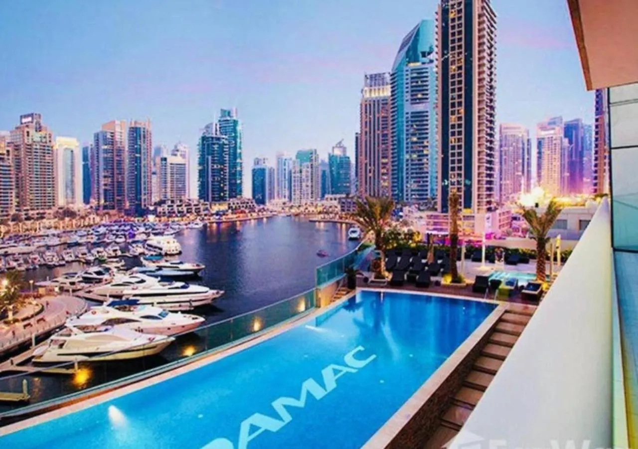 Dream Inn - Damac Heights Fendi Dubai